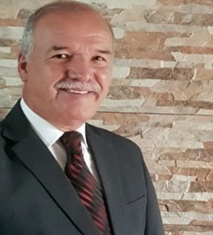 Lic. Carlos A. Rodríguez Mora, socio fundador de AS-MED
